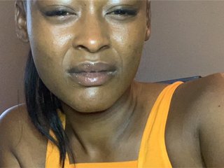 Capturi de ecran de difuzare Ebonycakez22