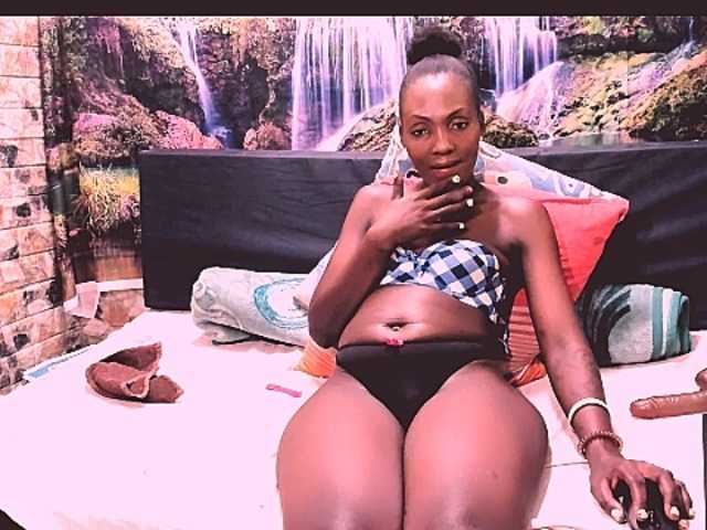 Capturi de ecran de difuzare ebonykitty4u