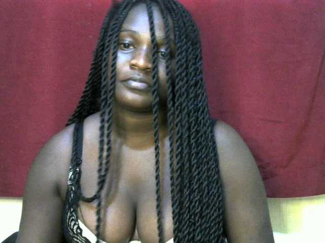 Capturi de ecran de difuzare Ebonylilly254
