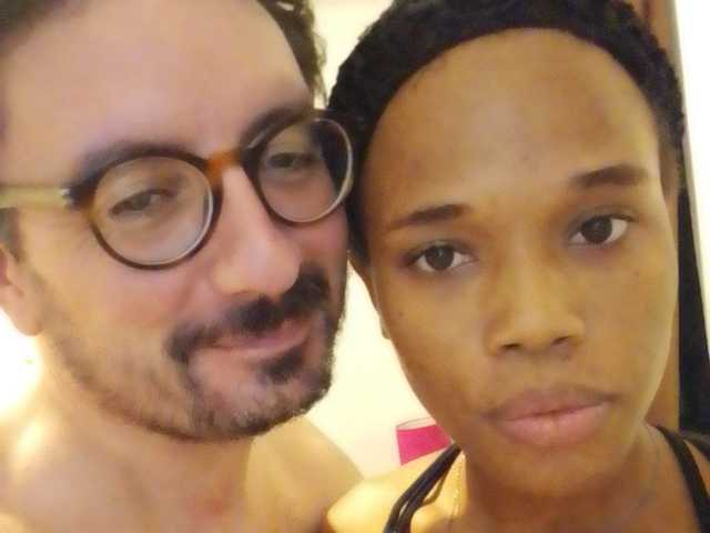 Fotografie a profilului ecouple1