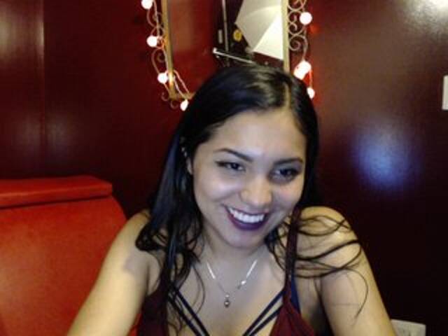 Capturi de ecran de difuzare Elenadream