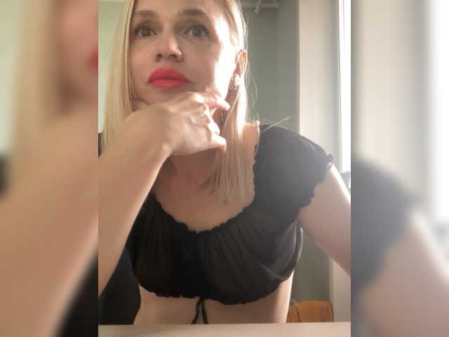 Capturi de ecran de difuzare Milka_Milf