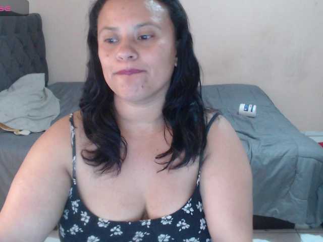 Capturi de ecran de difuzare eliana-bbw