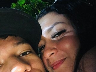 Chat video erotic ElianayLuca