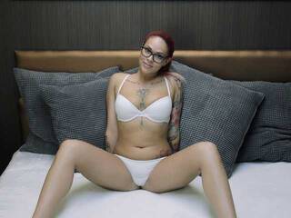 Chat video erotic ElinaRubels