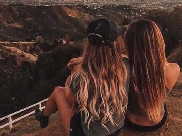 Fotografie a profilului elisonni
