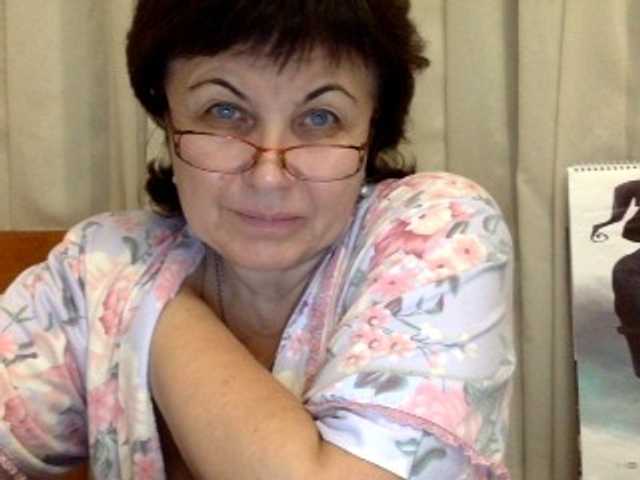 Capturi de ecran de difuzare ElizzaBelise