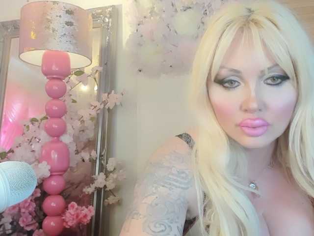 Capturi de ecran de difuzare ElyinkPornsta