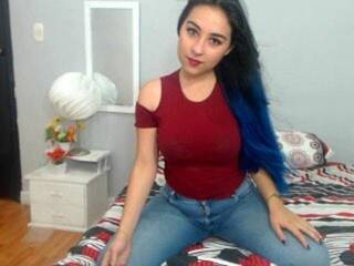 Chat video erotic emelyklum