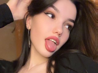 Chat video erotic Emilechka
