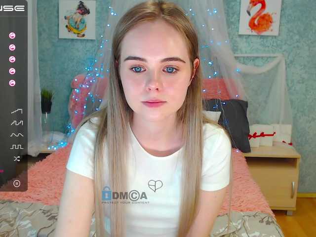 Fotografii EmiliaAnn My name is Milena to all, I will be glad to talk with you, I really want to get to the top, I will be grateful if you will help me with this ♥ for this you need to often throw into chat for 1-2 tokens ♥