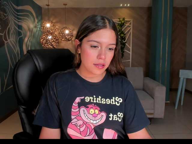 Capturi de ecran de difuzare EmiliaSharp