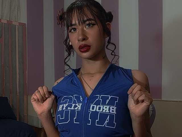 Fotografie a profilului emily-cute