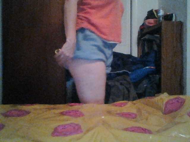 Capturi de ecran de difuzare Emilylyn