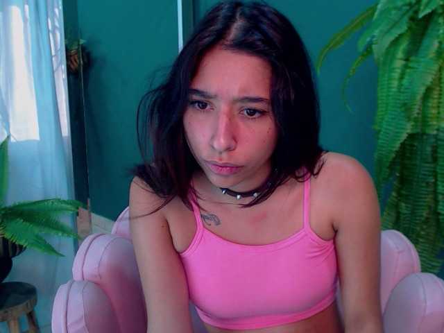 Fotografii emilymadness Make me cum and squirt hard #latina #new #18 #young #smalltits #deepThroat #cum #squirt #playdildo [1000 tokens remaining]