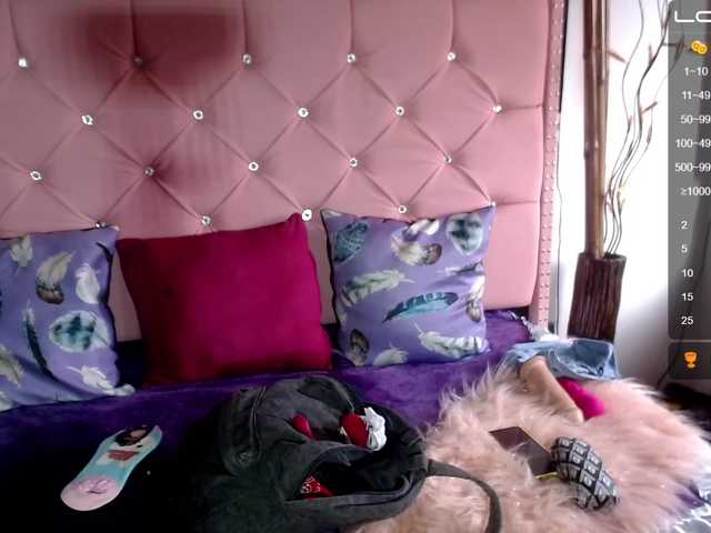 Capturi de ecran de difuzare EmilySantos