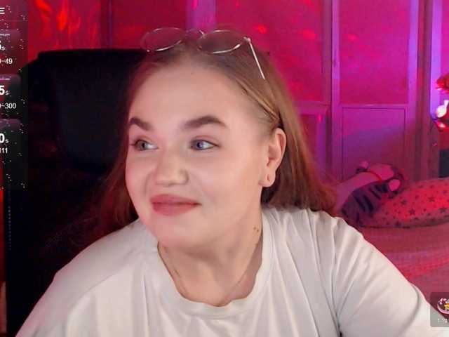 Capturi de ecran de difuzare EmilyRisse