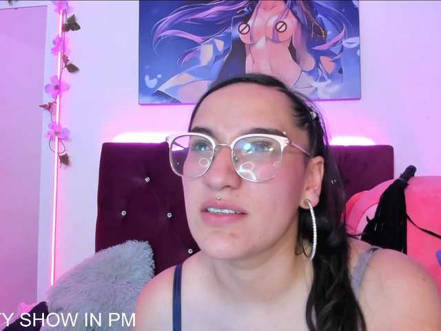 Capturi de ecran de difuzare Emma-Allison