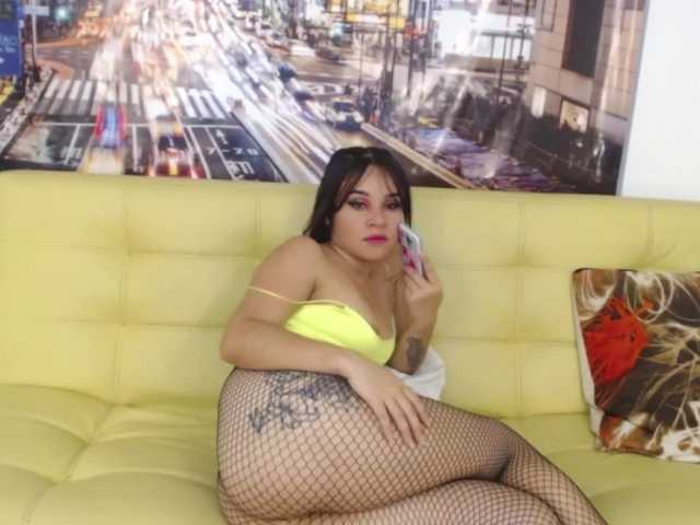 Fotografii emmacooper1 hey come and play with me I'm hot and very beautiful for you welcome