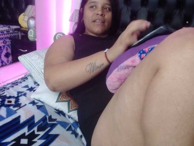 Capturi de ecran de difuzare EmmanuelleBBW