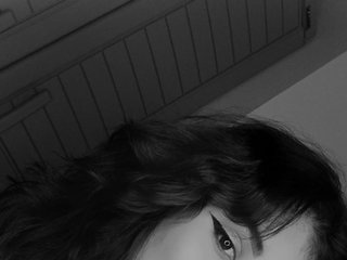 Chat video erotic Emyli-rousse-