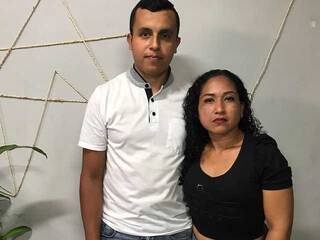 Chat video erotic EMYLY-LIAM