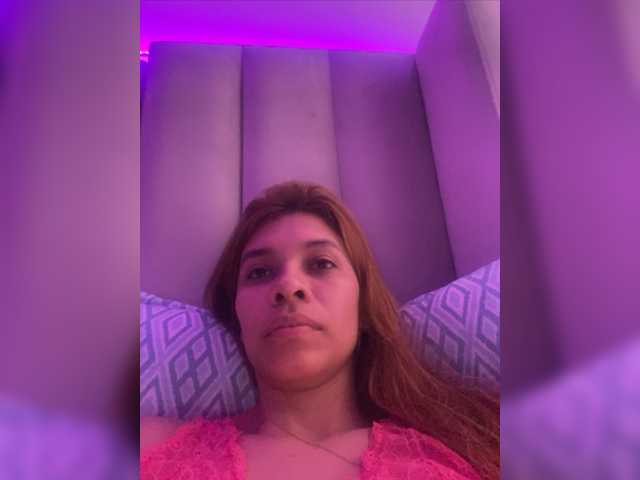Capturi de ecran de difuzare Enchanttres