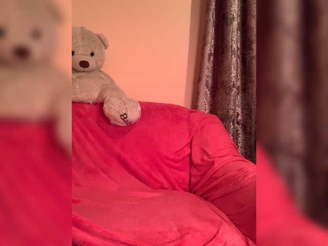 Capturi de ecran de difuzare Eva-Creim