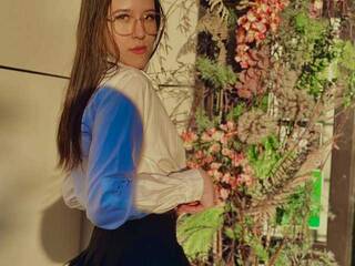 Chat video erotic NickyColienc