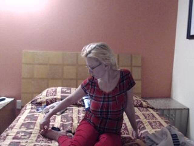 Capturi de ecran de difuzare EveHell