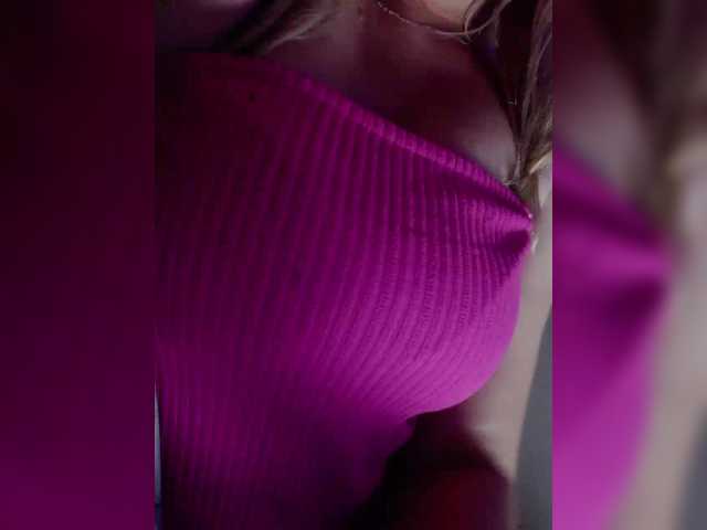 Capturi de ecran de difuzare EveHugs