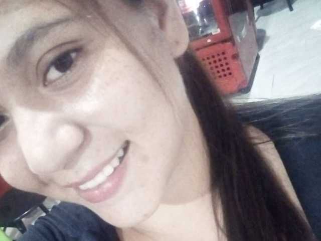 Fotografie a profilului evelin-Jones