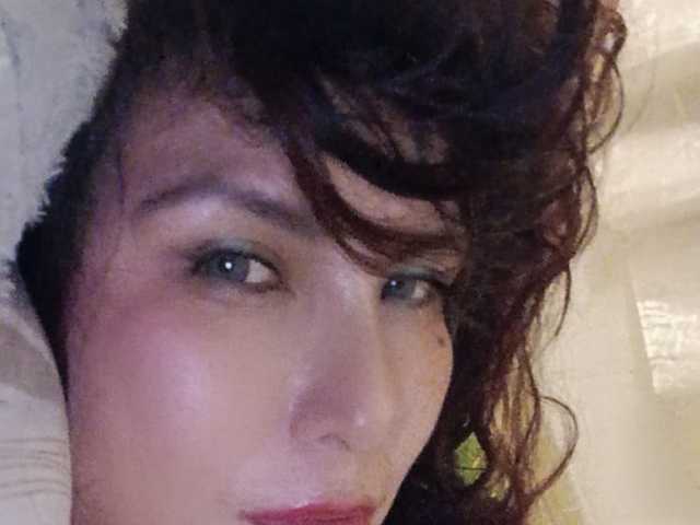 Fotografie a profilului Evelyn-mature19