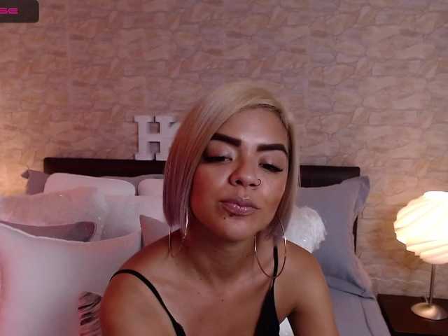 Capturi de ecran de difuzare EvelynOwens