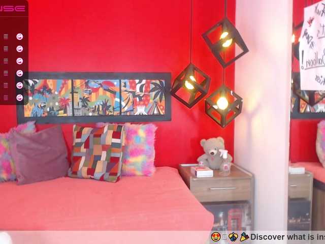 Capturi de ecran de difuzare EvenynMonroe