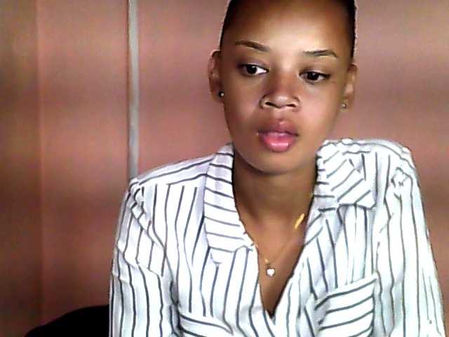 Capturi de ecran de difuzare EVY15