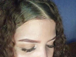 Chat video erotic FANNIE22