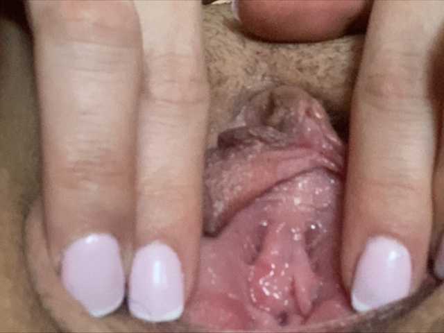 Capturi de ecran de difuzare Felitza