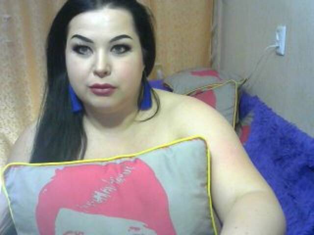 Capturi de ecran de difuzare MayamiHot