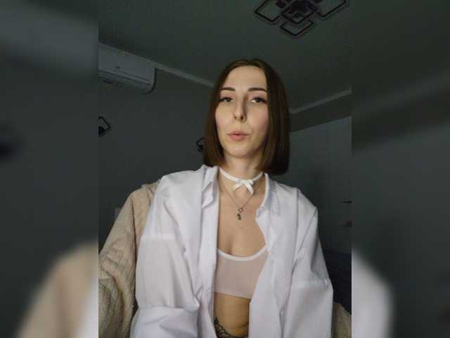 Capturi de ecran de difuzare Moriko