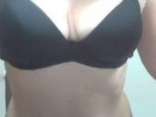 Chat video erotic floorana