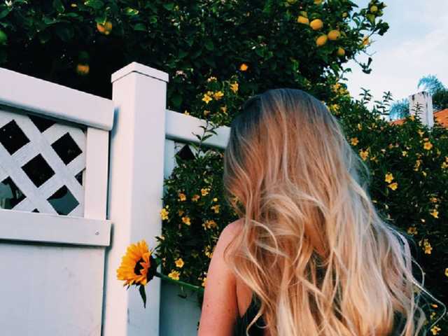 Fotografie a profilului florynlii
