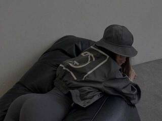 Chat video erotic FlyWet