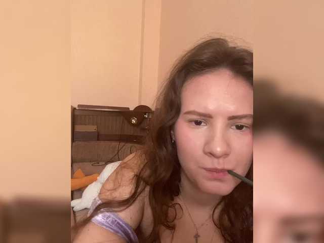 Capturi de ecran de difuzare Foly666