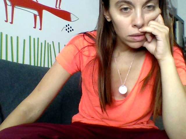 Capturi de ecran de difuzare FoxMoony