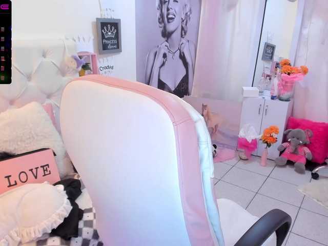 Capturi de ecran de difuzare foxystarx