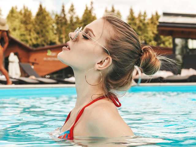 Fotografie a profilului Ellie_Kisa