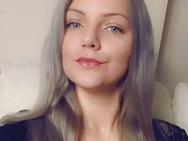 Fotografie a profilului GiulyaDoll