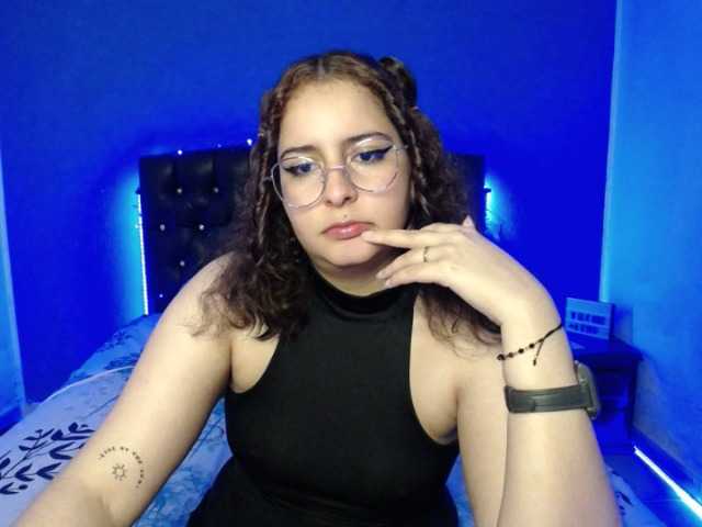 Fotografii goddesstepha1 Hi , enter if u wanna talk! Goal: GOAL: Sexy Dance #teen #lovense #boobs #cute #new -I dont do free shows xoxox