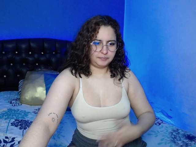 Fotografii goddesstepha1 Hi , enter if u wanna talk! Goal: GOAL: Sexy Dance #teen #lovense #boobs #cute #new -I dont do free shows xoxox